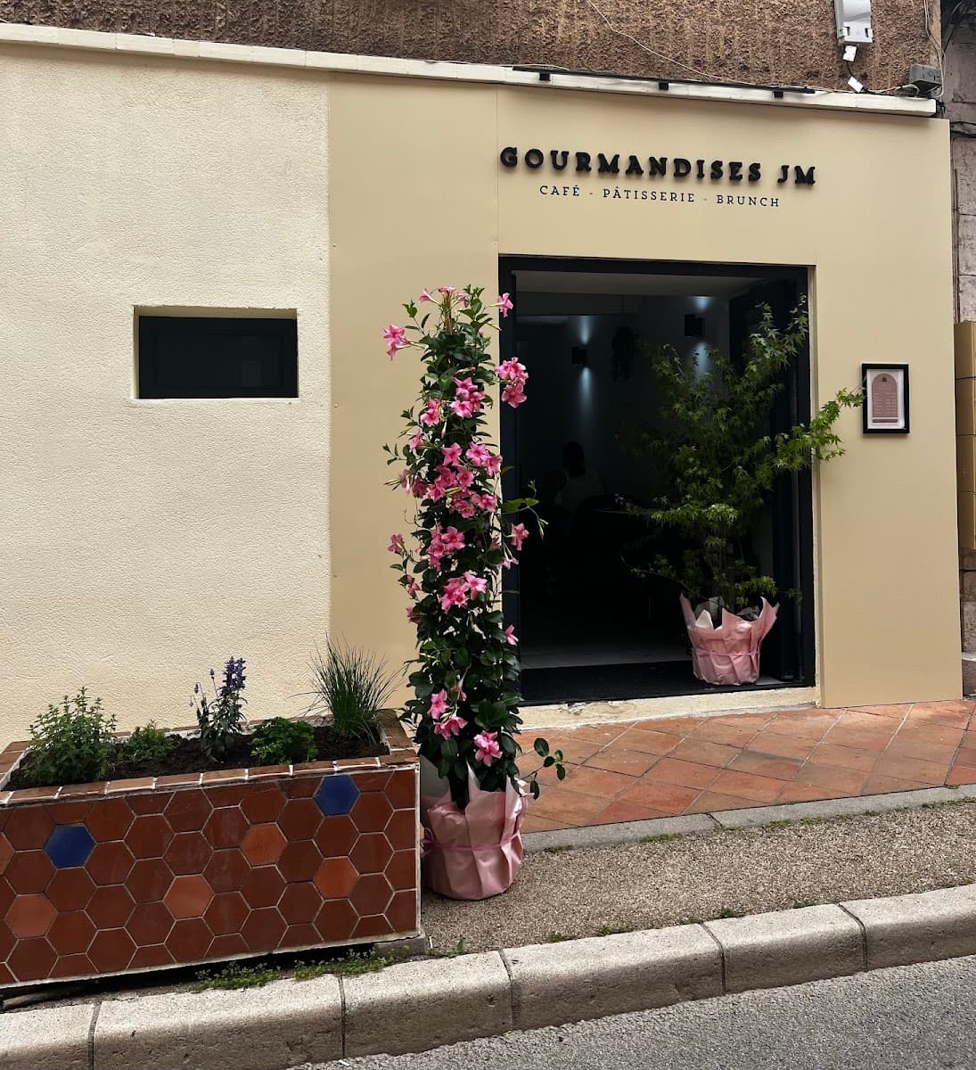 Entrée de Gourmandises JM
